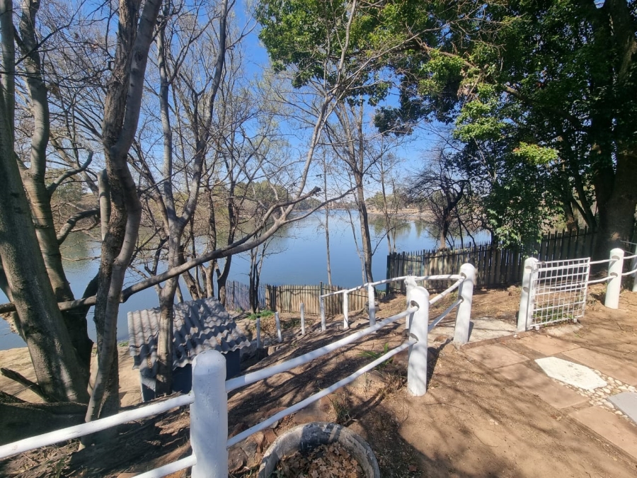 3 Bedroom Property for Sale in Lindequesdrif North West